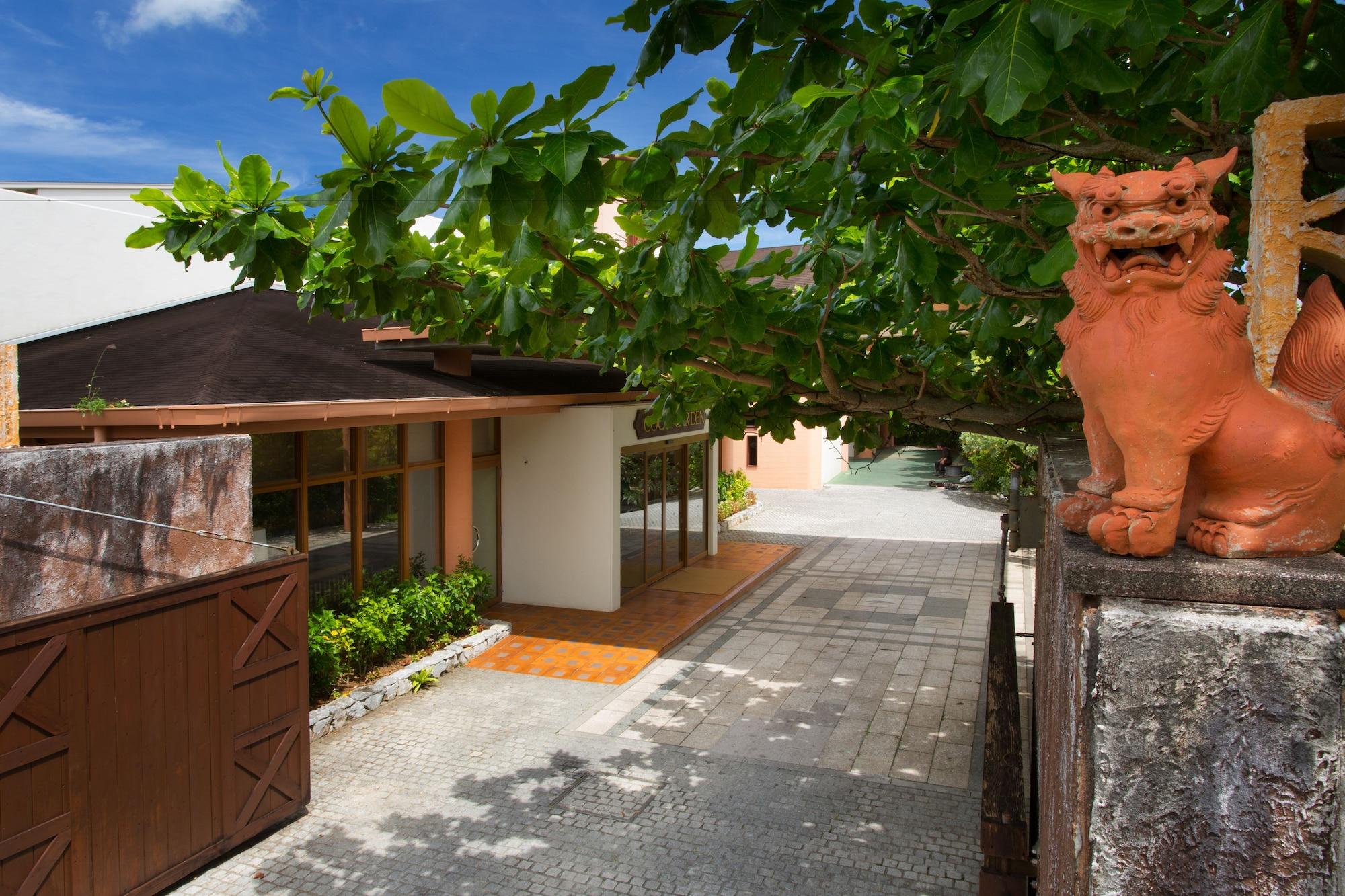Vista Exterior Coco Garden Resort Okinawa