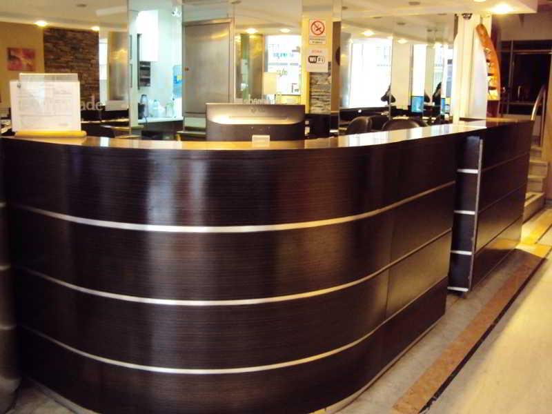 Vista Lobby Up Retiro