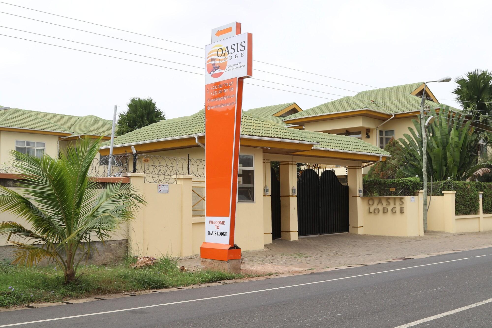 Vista Exterior Oasis Lodge