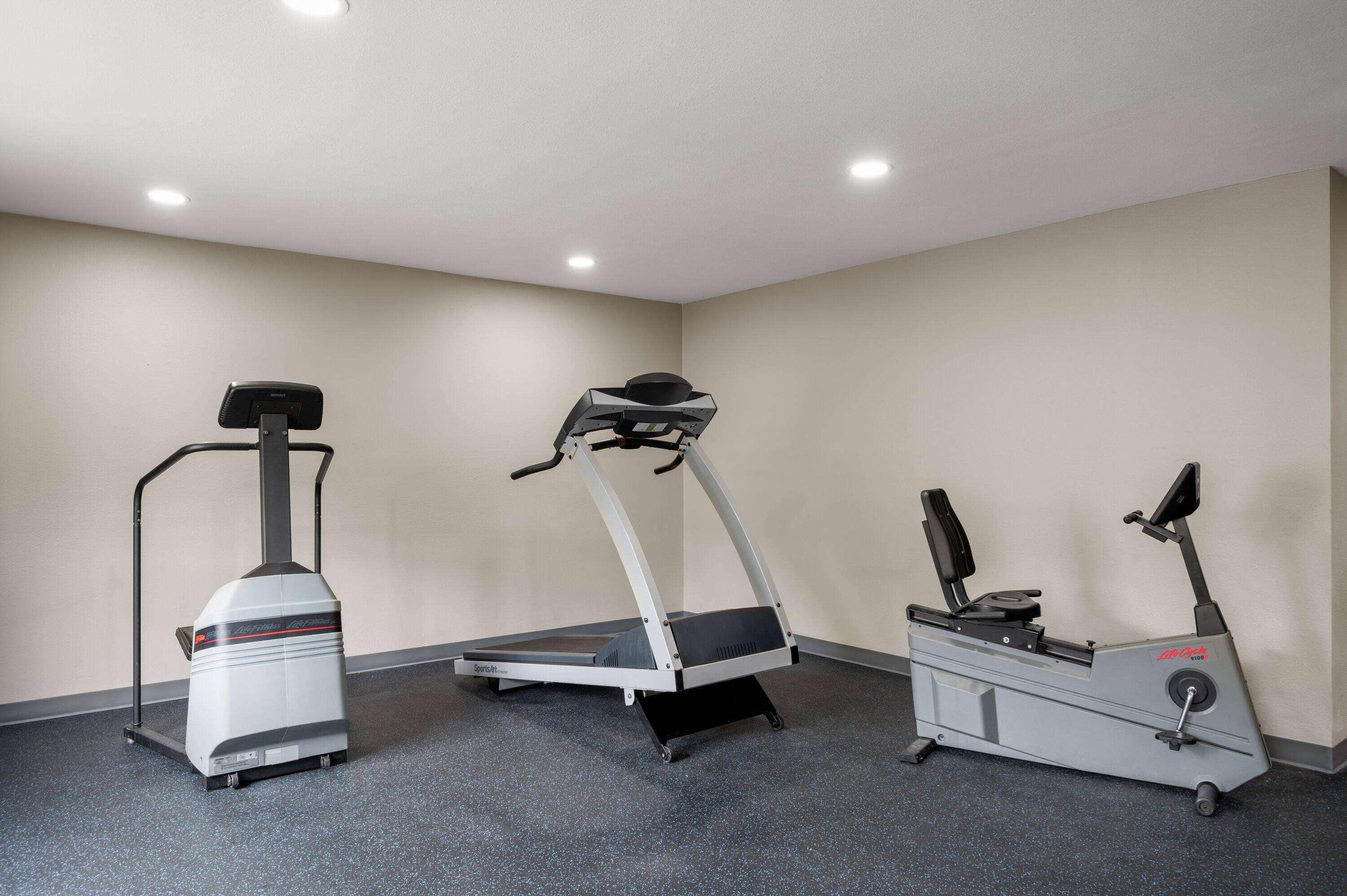 Instalaciones Recreativas La Quinta Inn by Wyndham Indianapolis Airport Executive Dr