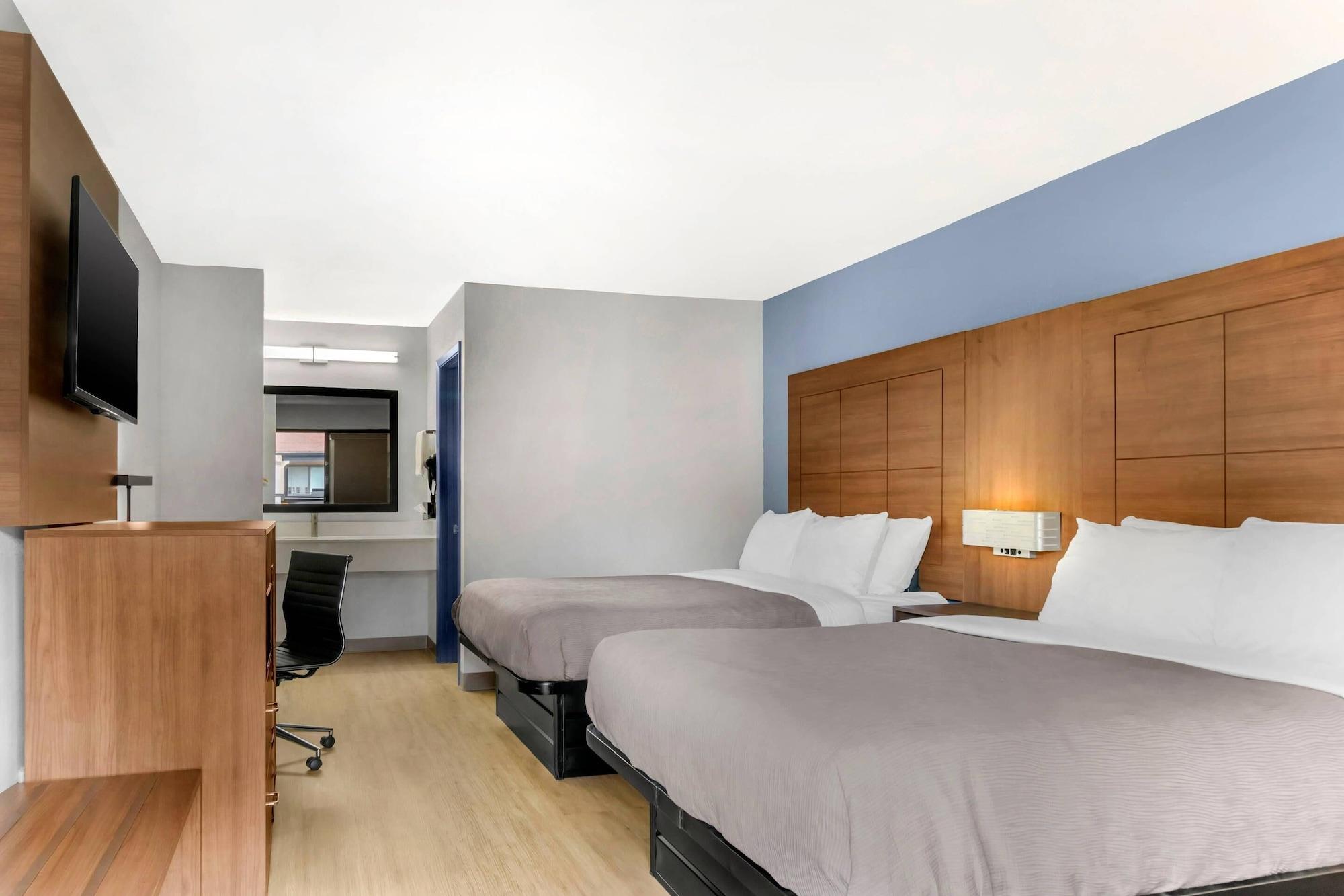 Varios Quality Inn Madison - Huntsville