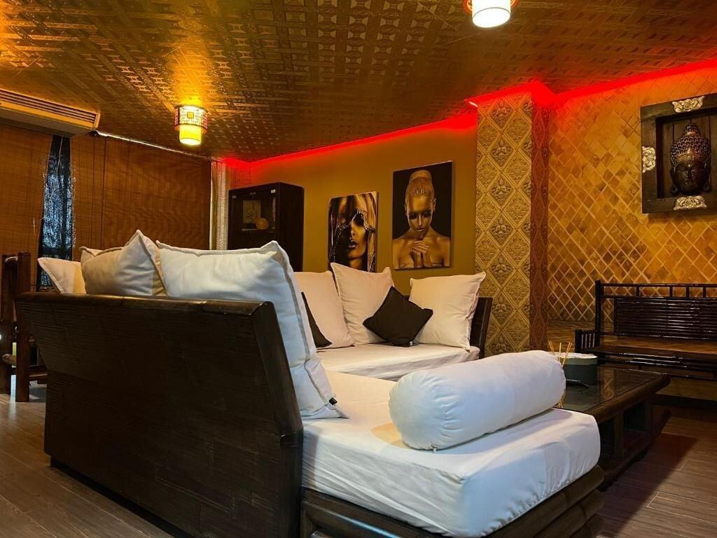 Vista Lobby Eternity Alicante Rooms