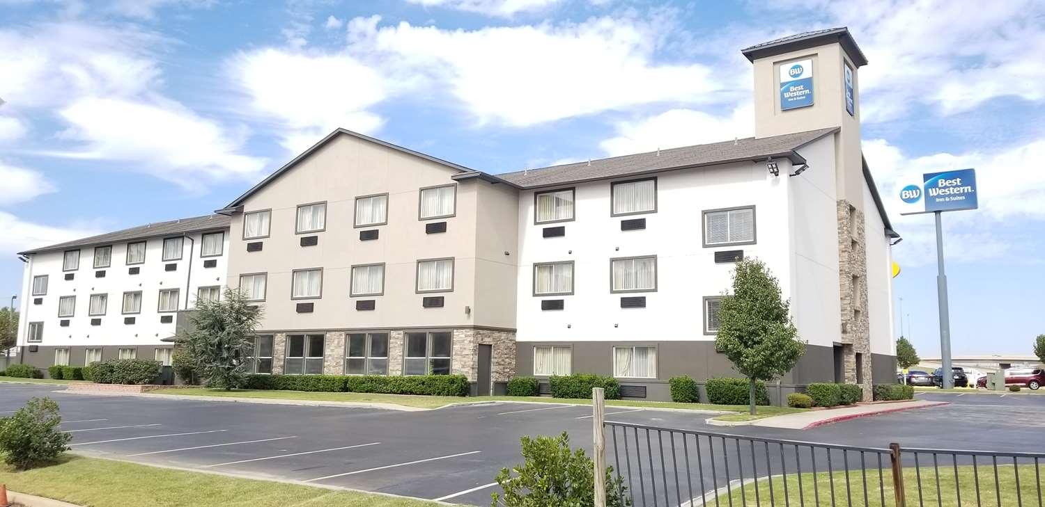 Vista Exterior Best Western Greentree Inn & Suites