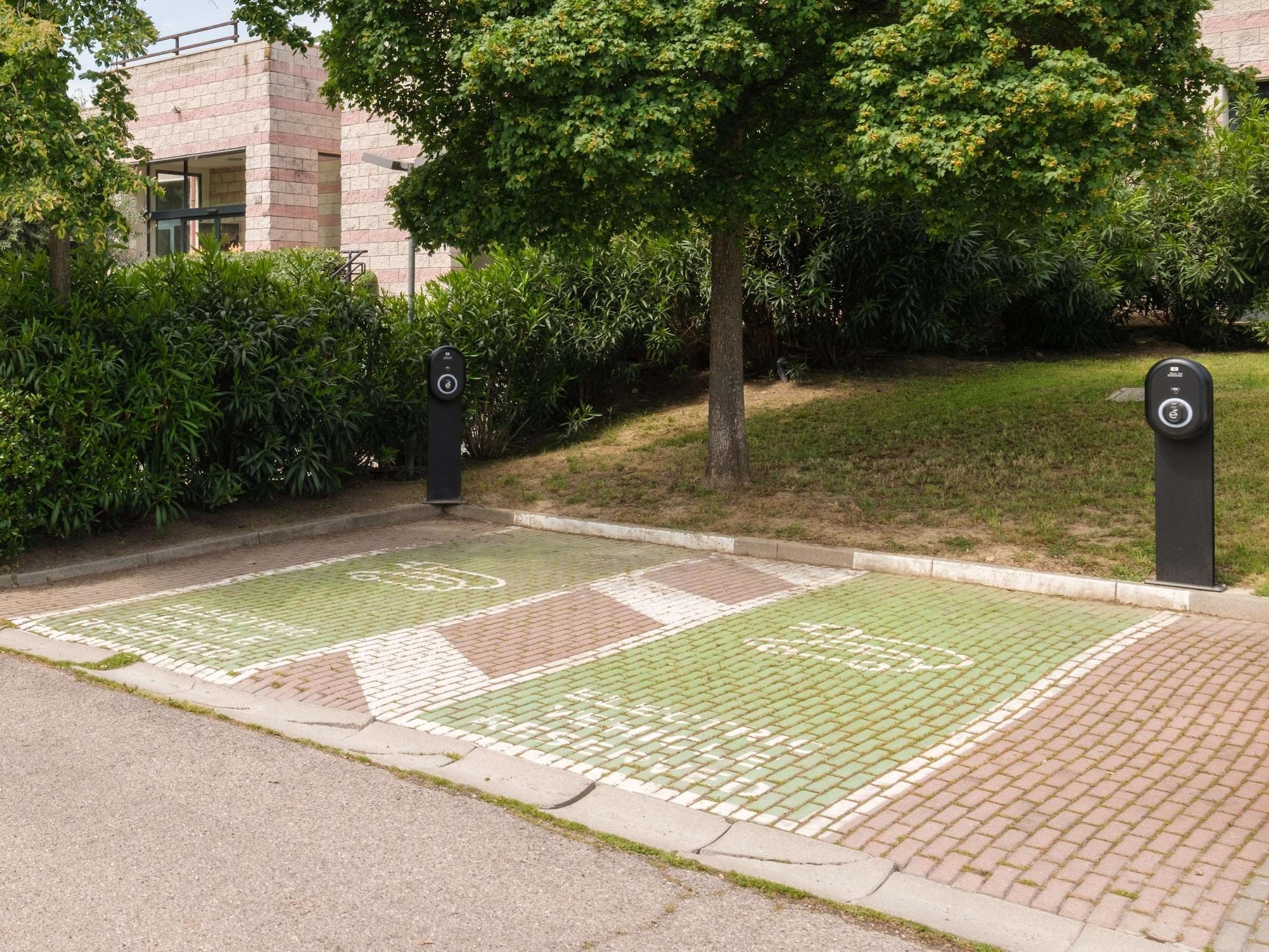 Varios B&B Hotel Faenza