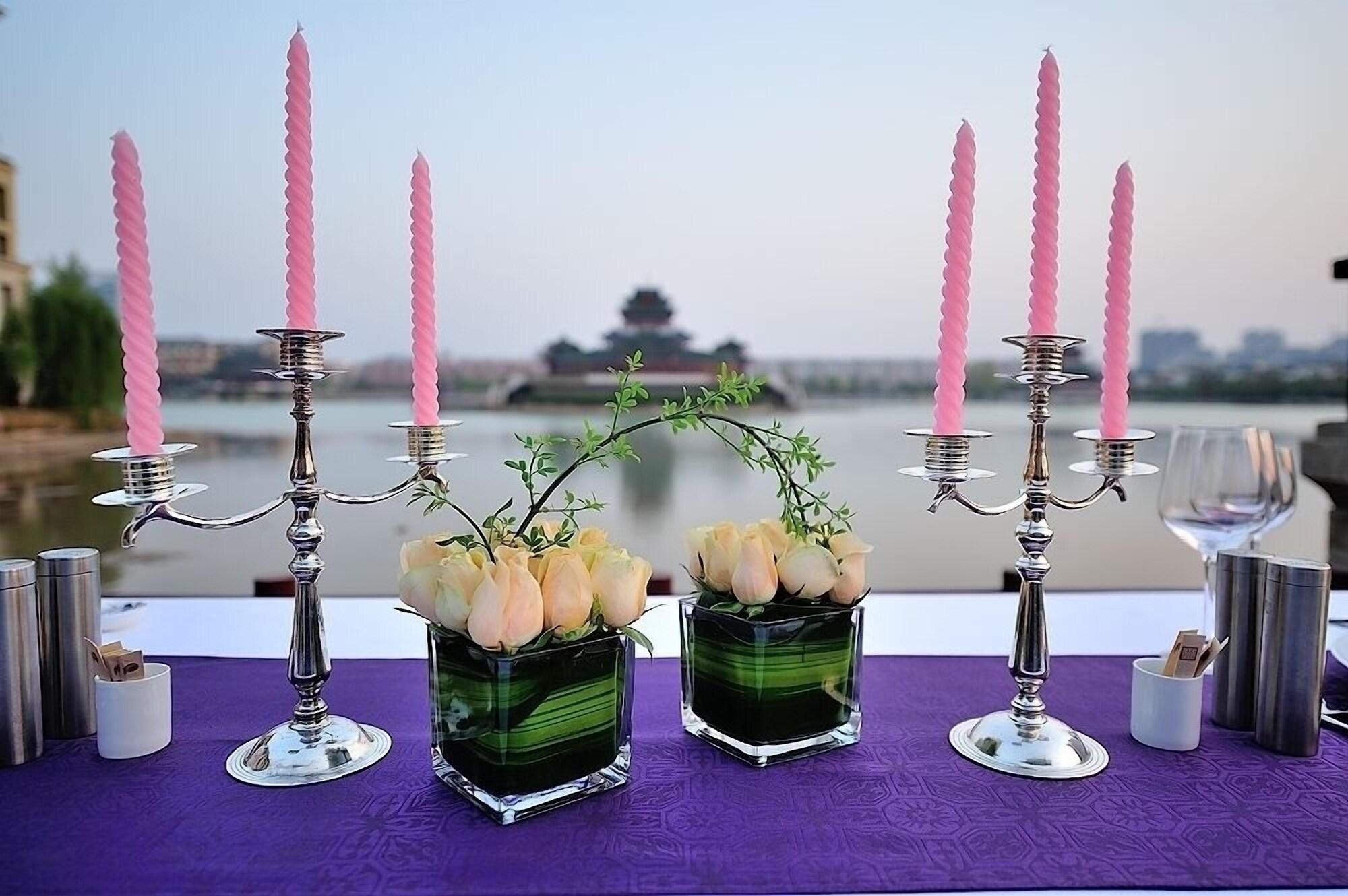 Restaurant New Century Grand Hotel Kaifeng