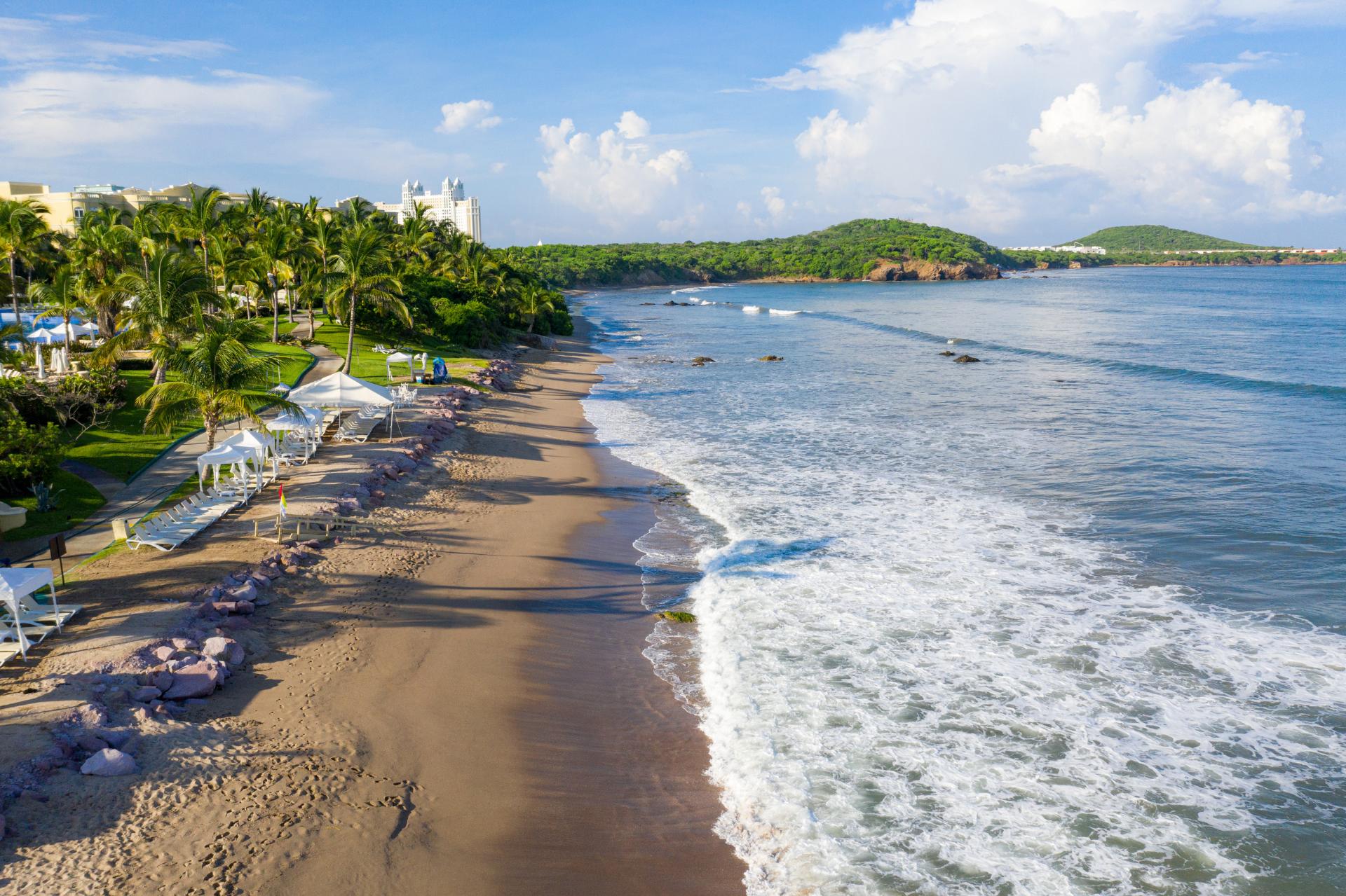 Playa Pueblo Bonito Emerald Bay Resort & Spa - All Inclusive