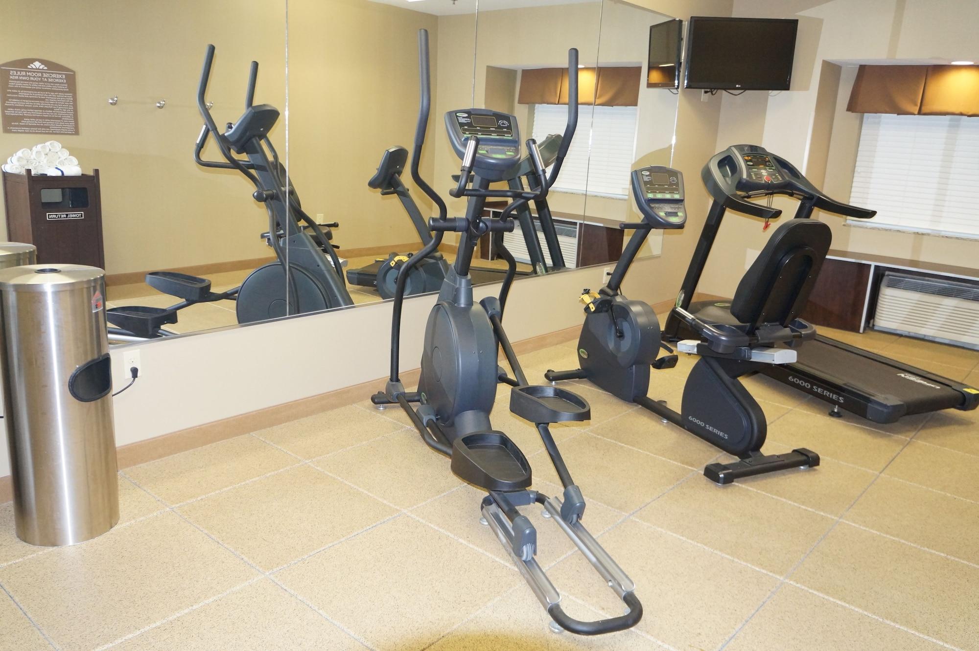 Gimnasio Microtel Inn & Suites by Wyndham Cambridge