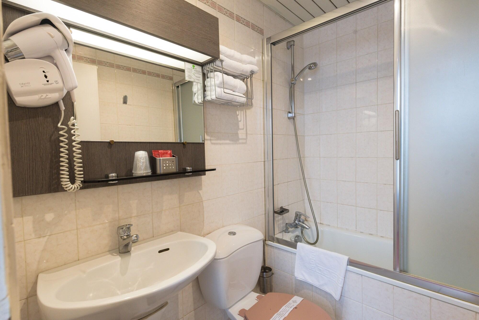 Equipamiento de Habitación Home Latin