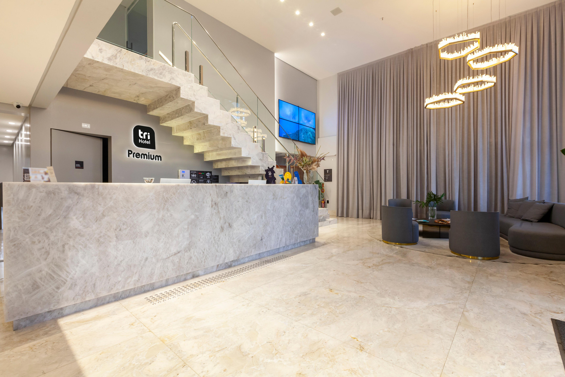 Vista Lobby Tri Hotel Premium Itapema