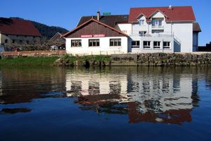 Alojamiento - Hotel Restaurant Les Cygnes