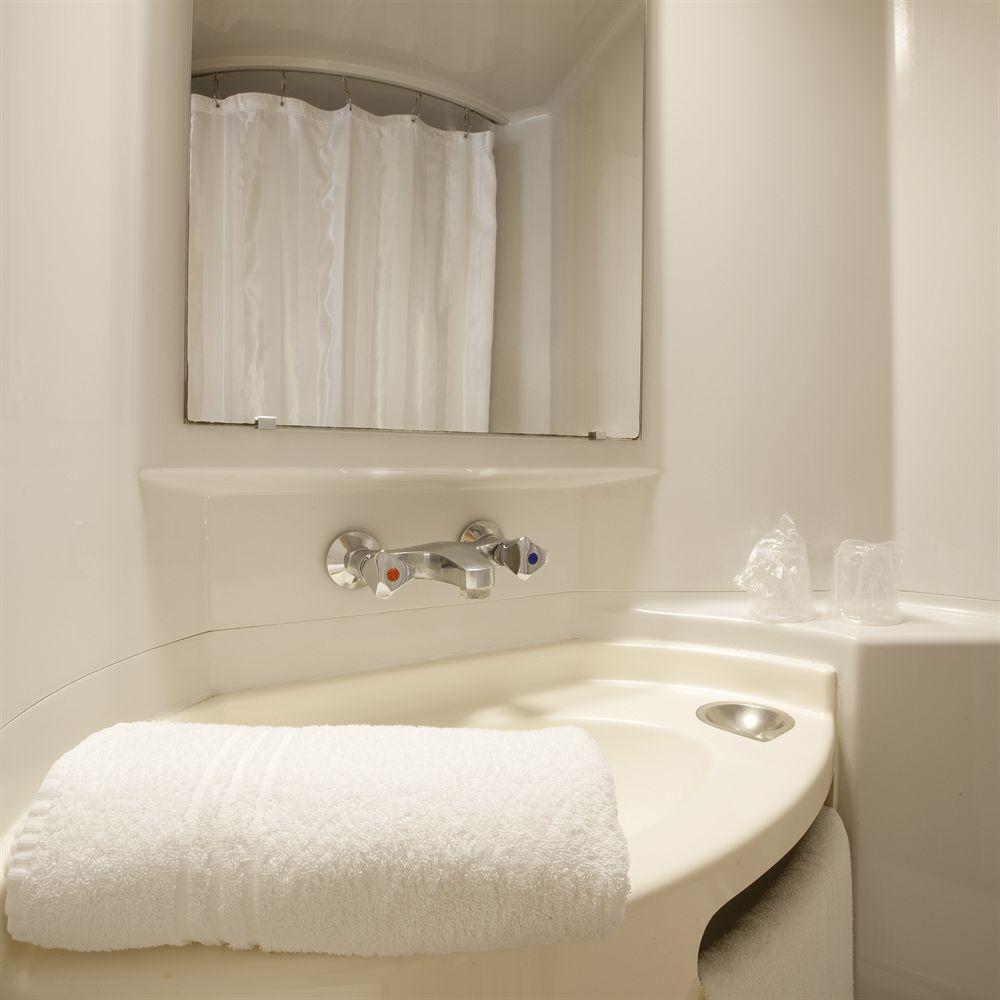 Set de Habitación Premiere Classe Melun Senart Vert Saint Denis