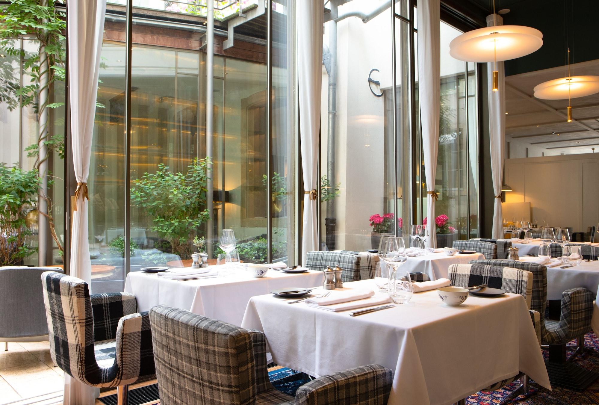 Restaurant Hotel Le Place d'Armes - Relais & Châteaux