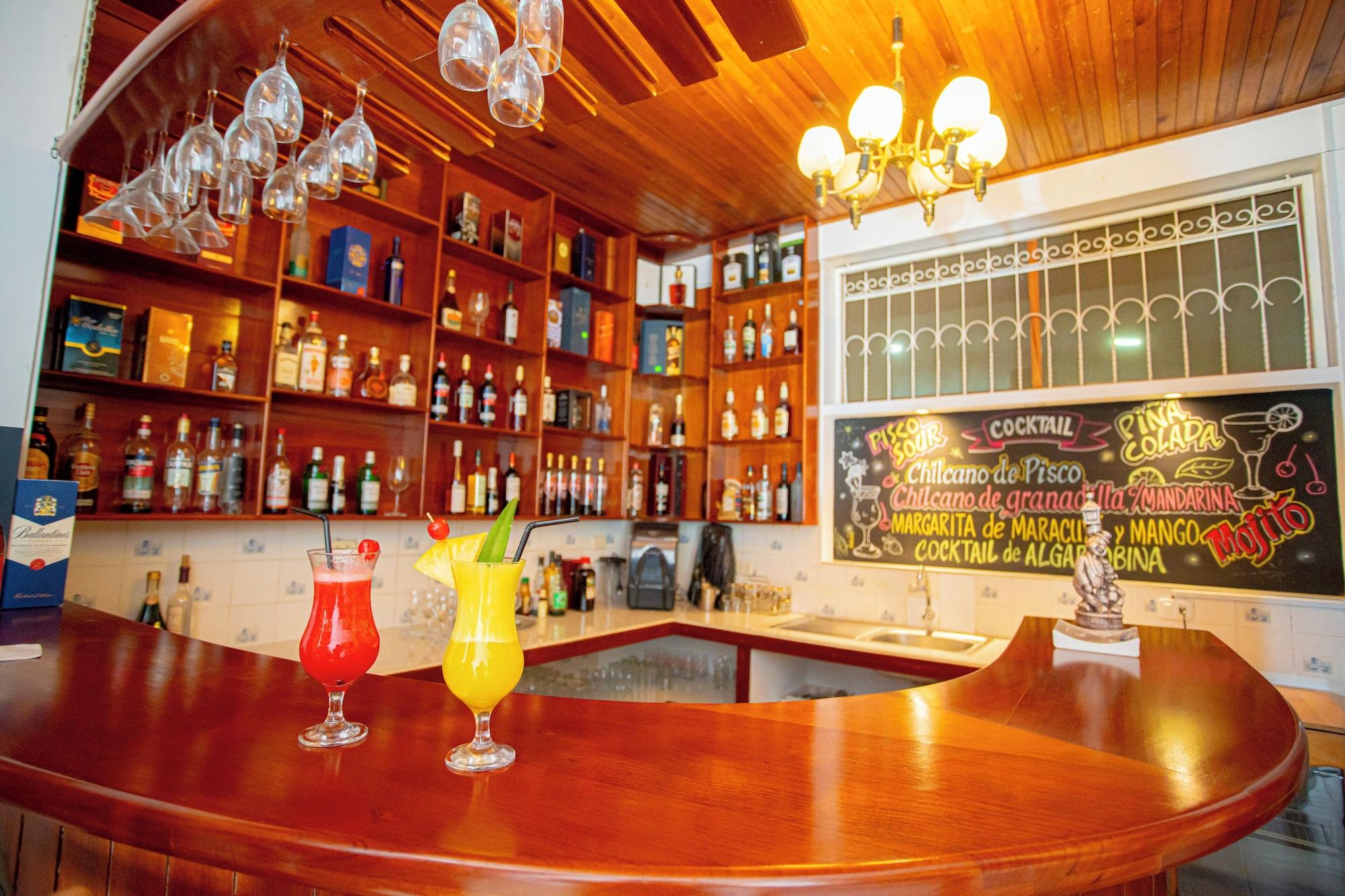 Bar/Salón Altavista Casahotel