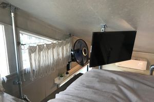 Alquiler Vacacional - The Hidden Cliff MCM Luxe+Private ADU-FIFA Ready