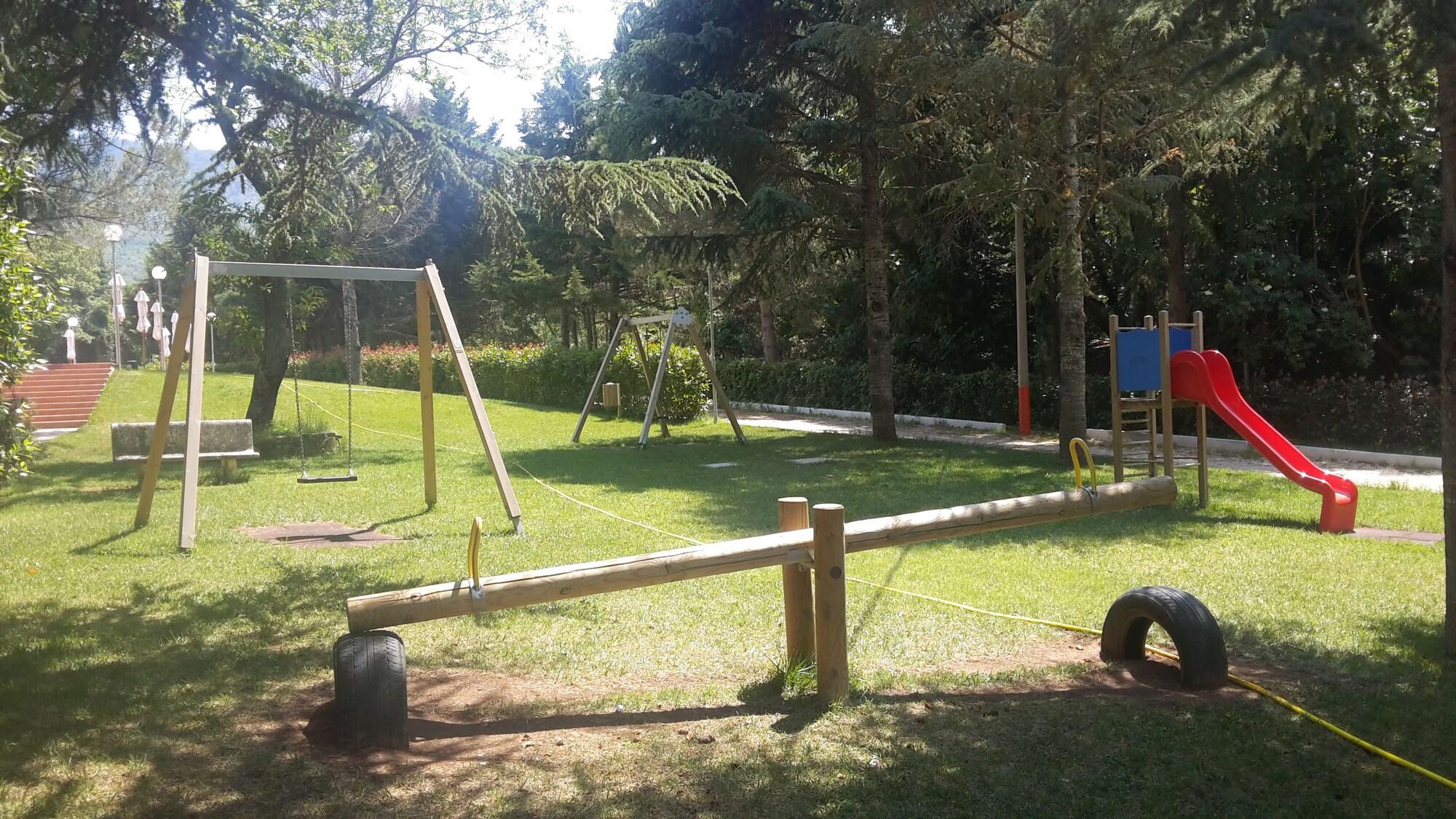 Instalaciones Recreativas Hotel Castagneto