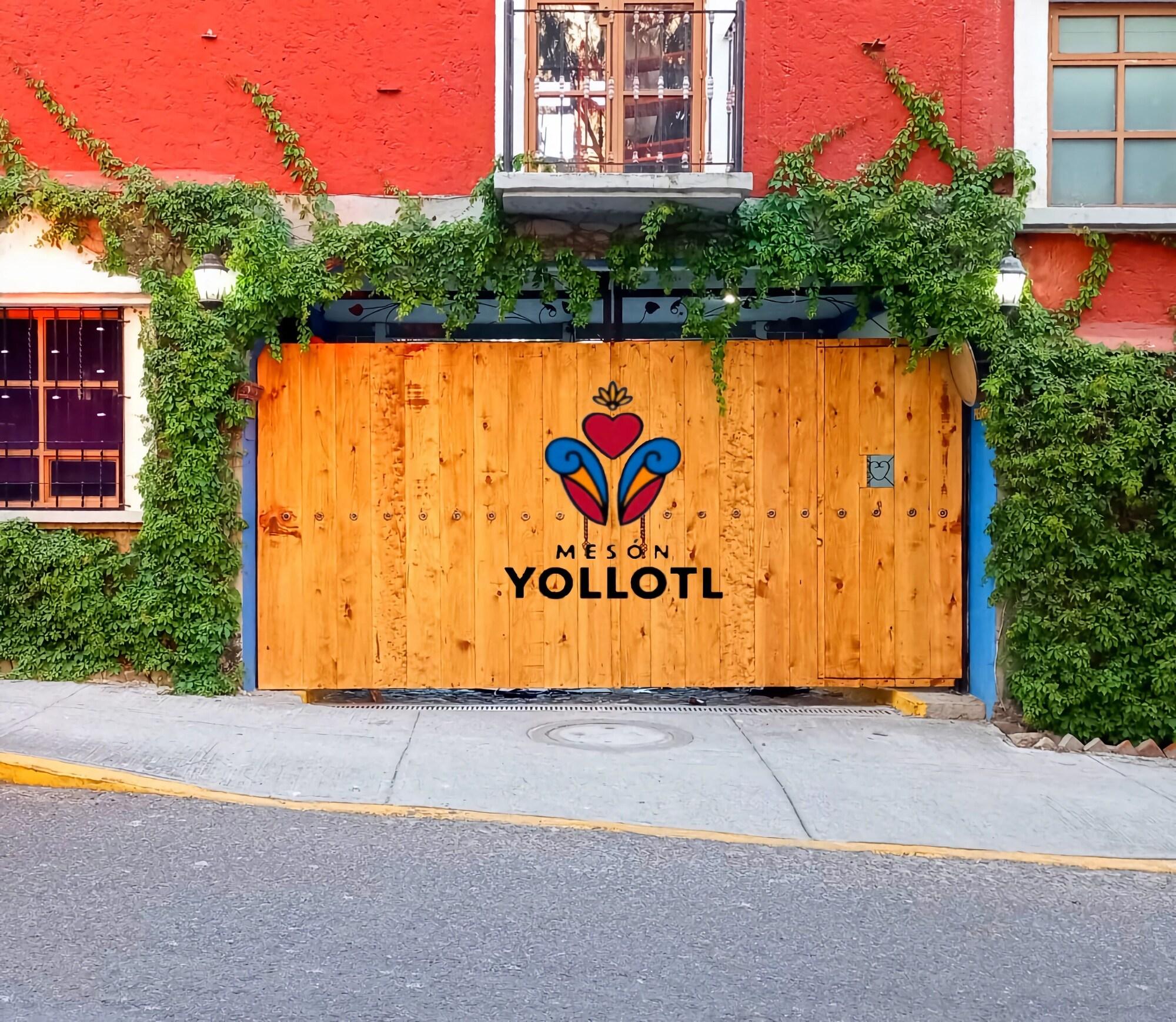 Vista Exterior Mesón Yollotl