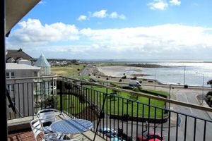 Alquiler Vacacional - Comfortable, Modern, Luxury, Secure, Beachfront, Seafront, City Centre