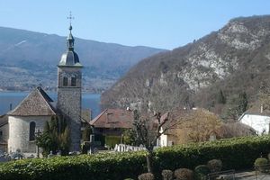 Alquiler Vacacional - Talloires. Apartment with magnificent view, 5 minutes walk from the beach and shops