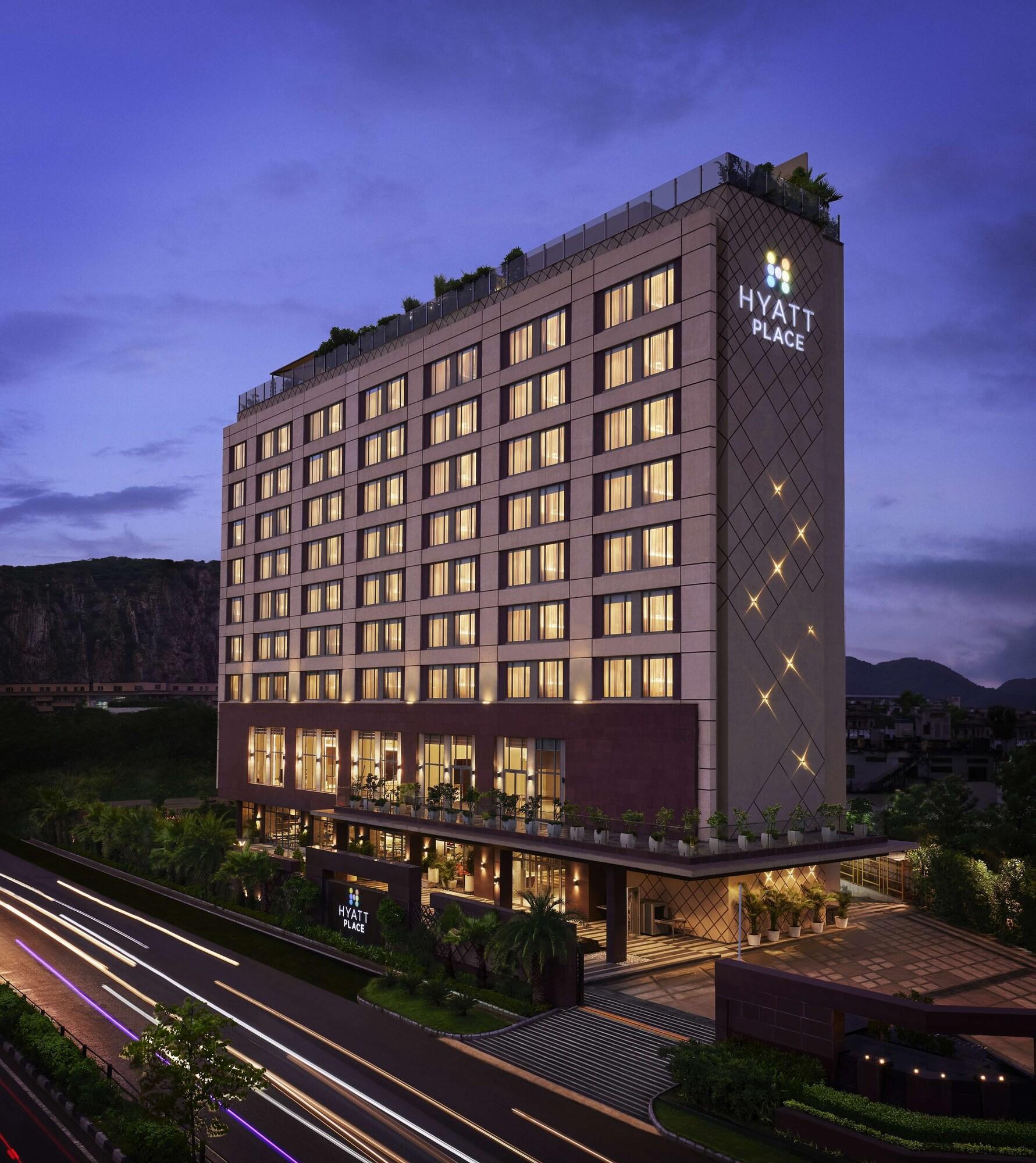 Vista Exterior Hyatt Place Jaipur Malviya Nagar