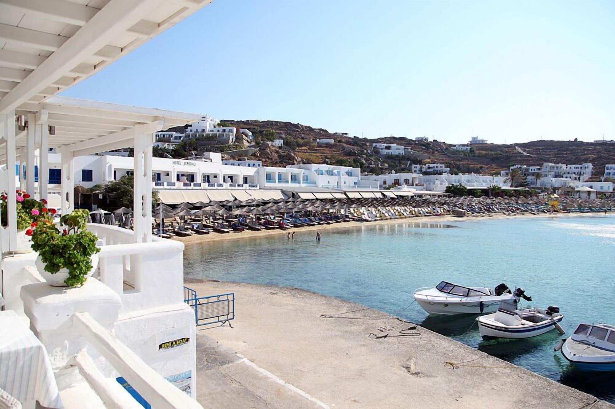 Playa Petinos Beach Hotel