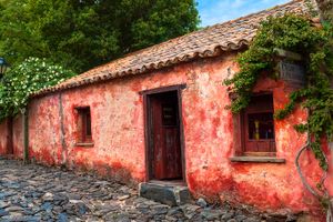 Vuelo - Vuelos a Colonia del Sacramento