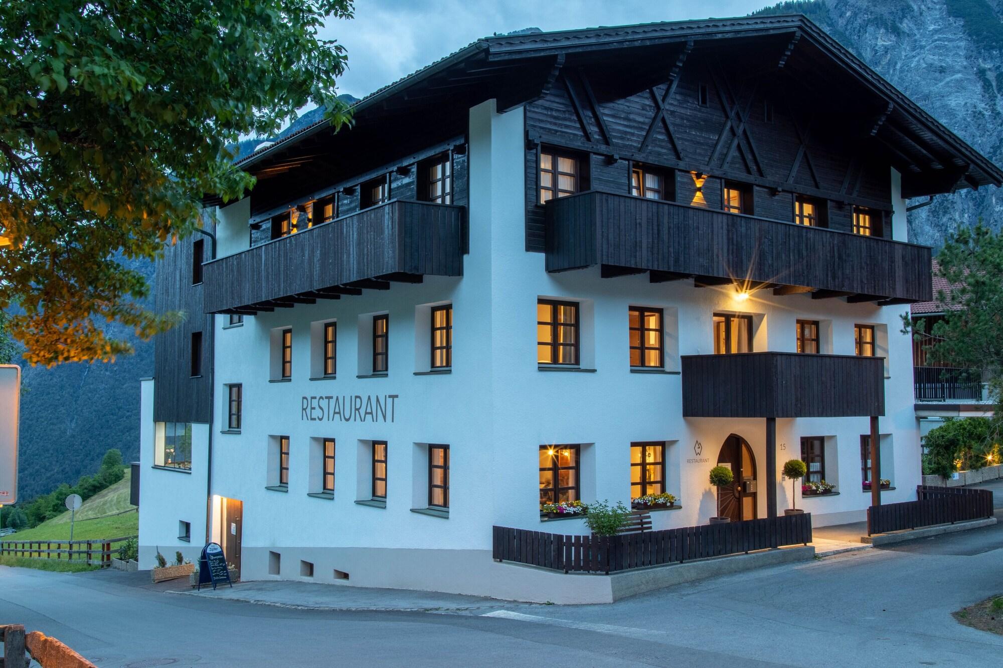 Vista Exterior Wally Berg Apartements