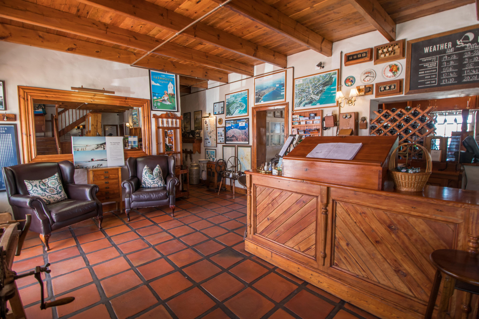 Vista Lobby The Farmhouse Hotel