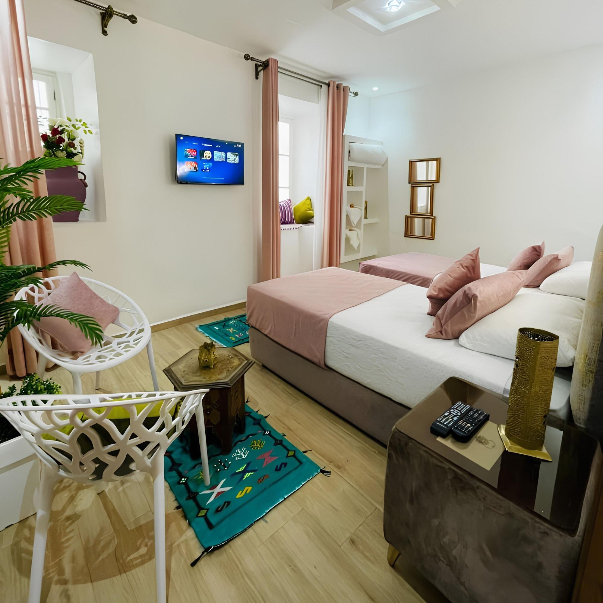 Varios hotel palace