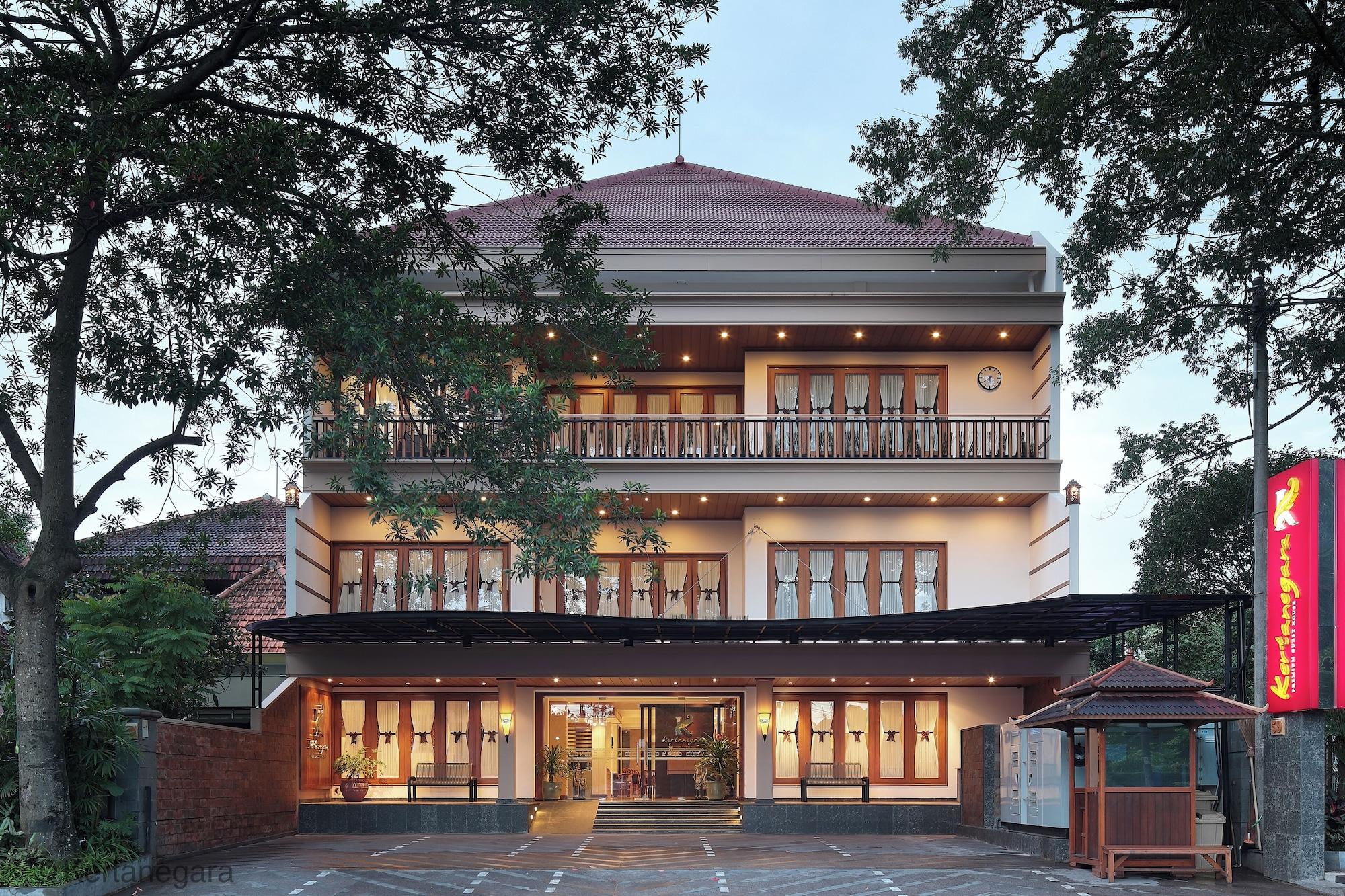 Varios Kertanegara Premium Guest House