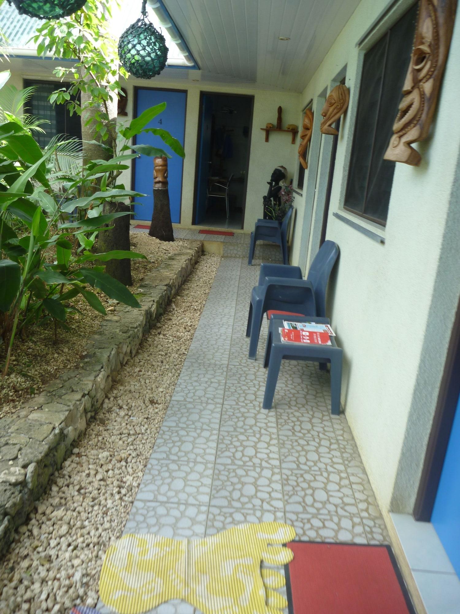 Vista Exterior Travellers Motel