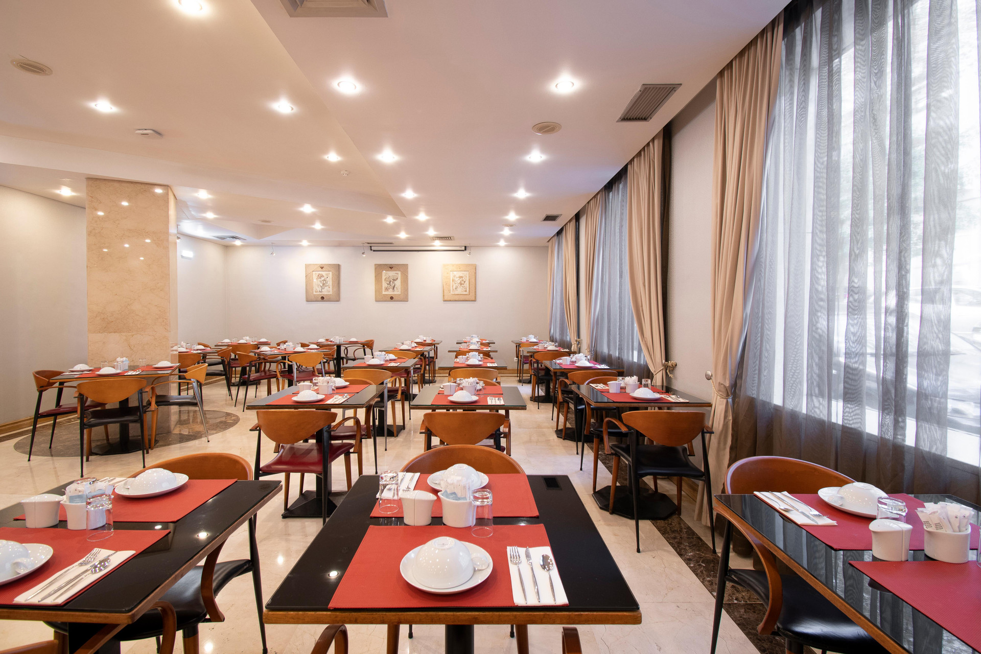 Restaurant SANA Reno Hotel