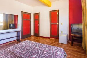 Alojamiento - Capital O Nueva Galicia, Guadalajara centro (downtown)