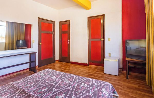 Capital O Nueva Galicia, Guadalajara centro (downtown) - Hoteles en Guadalajara, Jalisco