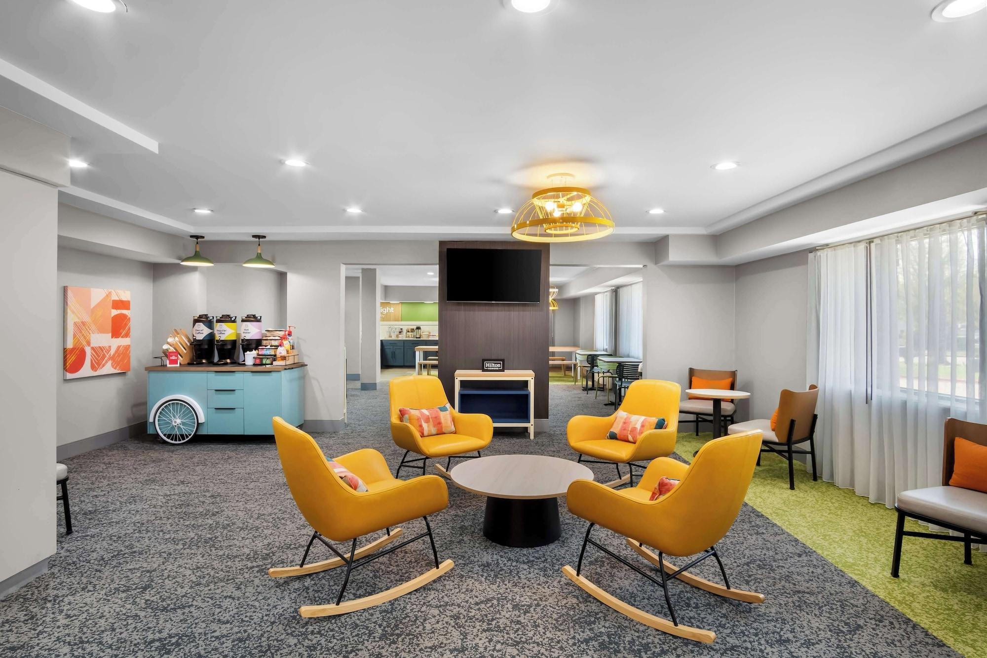 Vista Lobby Spark by Hilton Grapevine DFW North