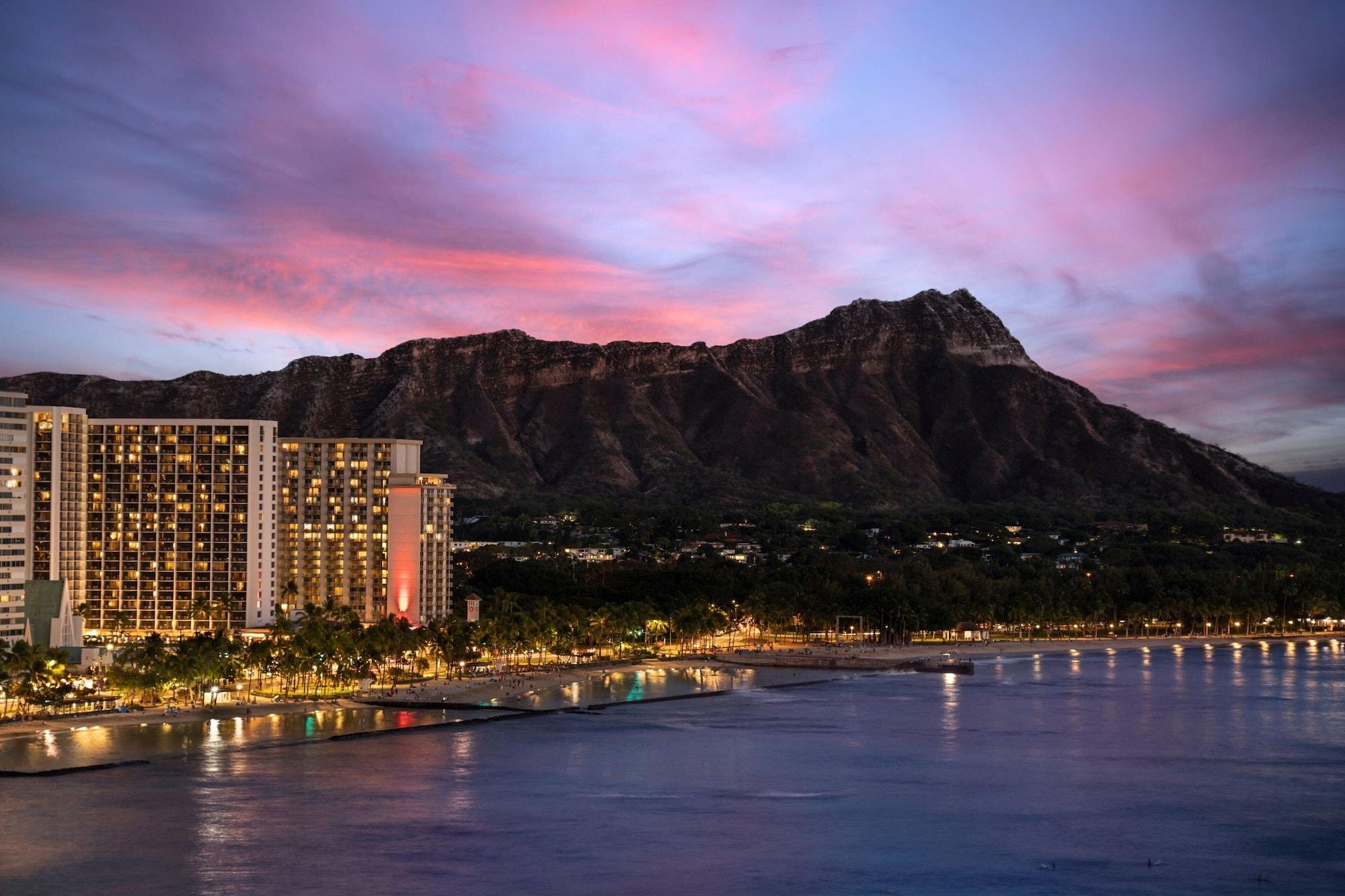 Vista Exterior Waikiki Beach Marriott Resort & Spa
