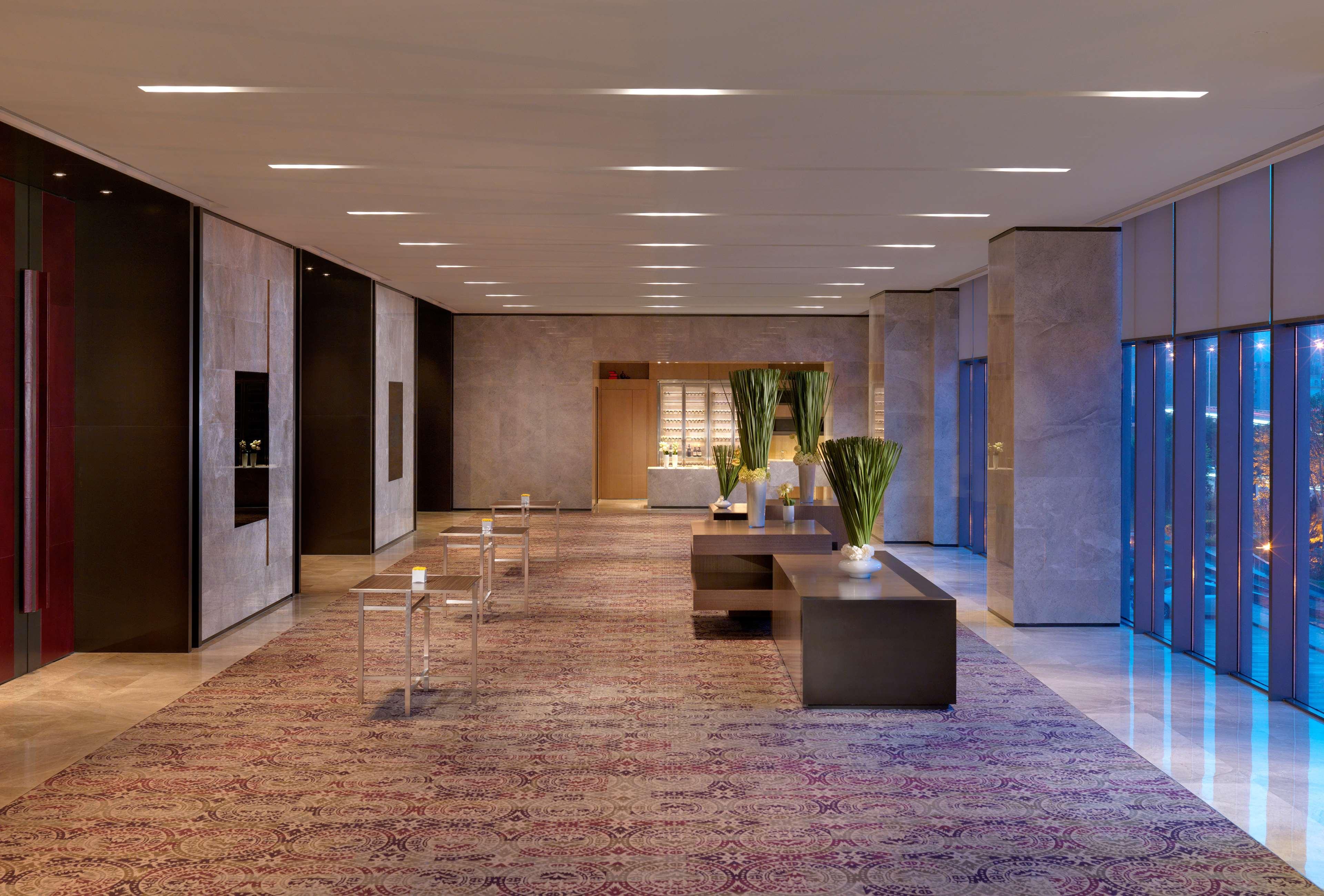 Vista Lobby Hyatt Regency Tianjin East