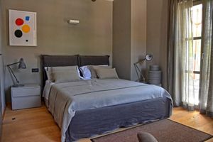 Alquiler Vacacional - Luxuriously decorated villa with designer interior, pool, sauna and wellness