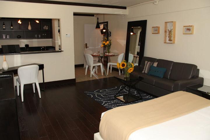 Hotel Lincoln Arms Suites