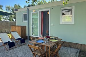 Alojamiento - THE CAMP by Maggiore Suites