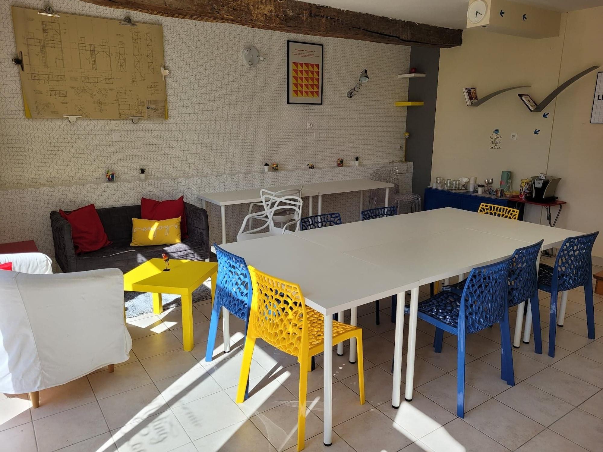 Sala de Reuniones La Roseraie