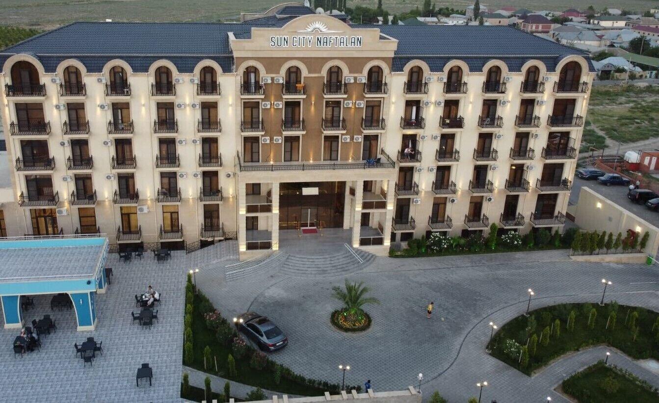 Vista Exterior Sun City Hotel & Spa Naftalan