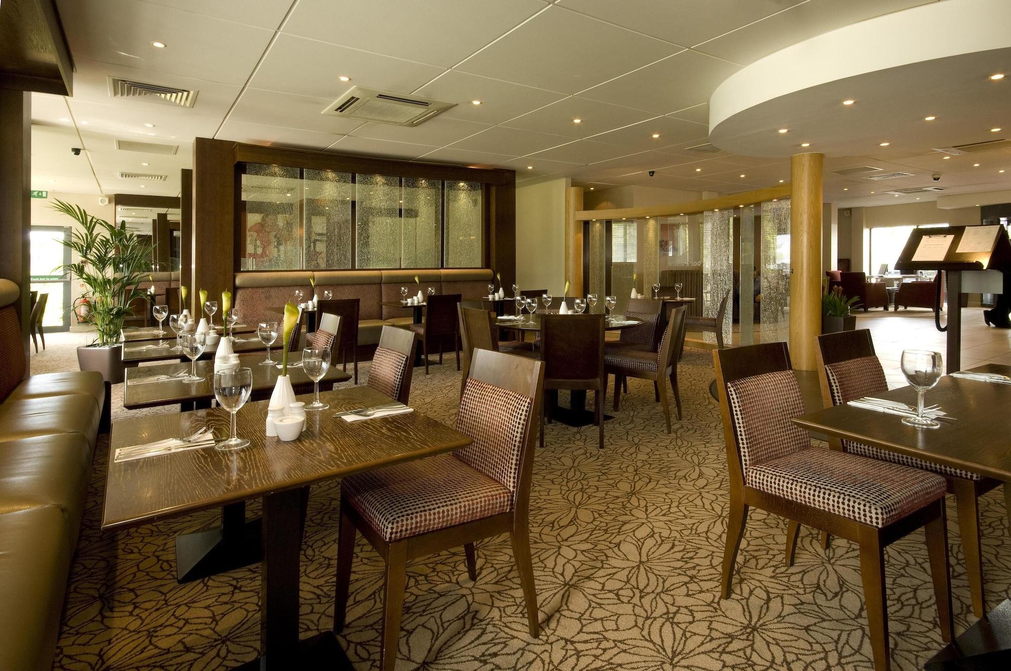 Restaurant Premier Inn Castleford Xscape - M62 J32