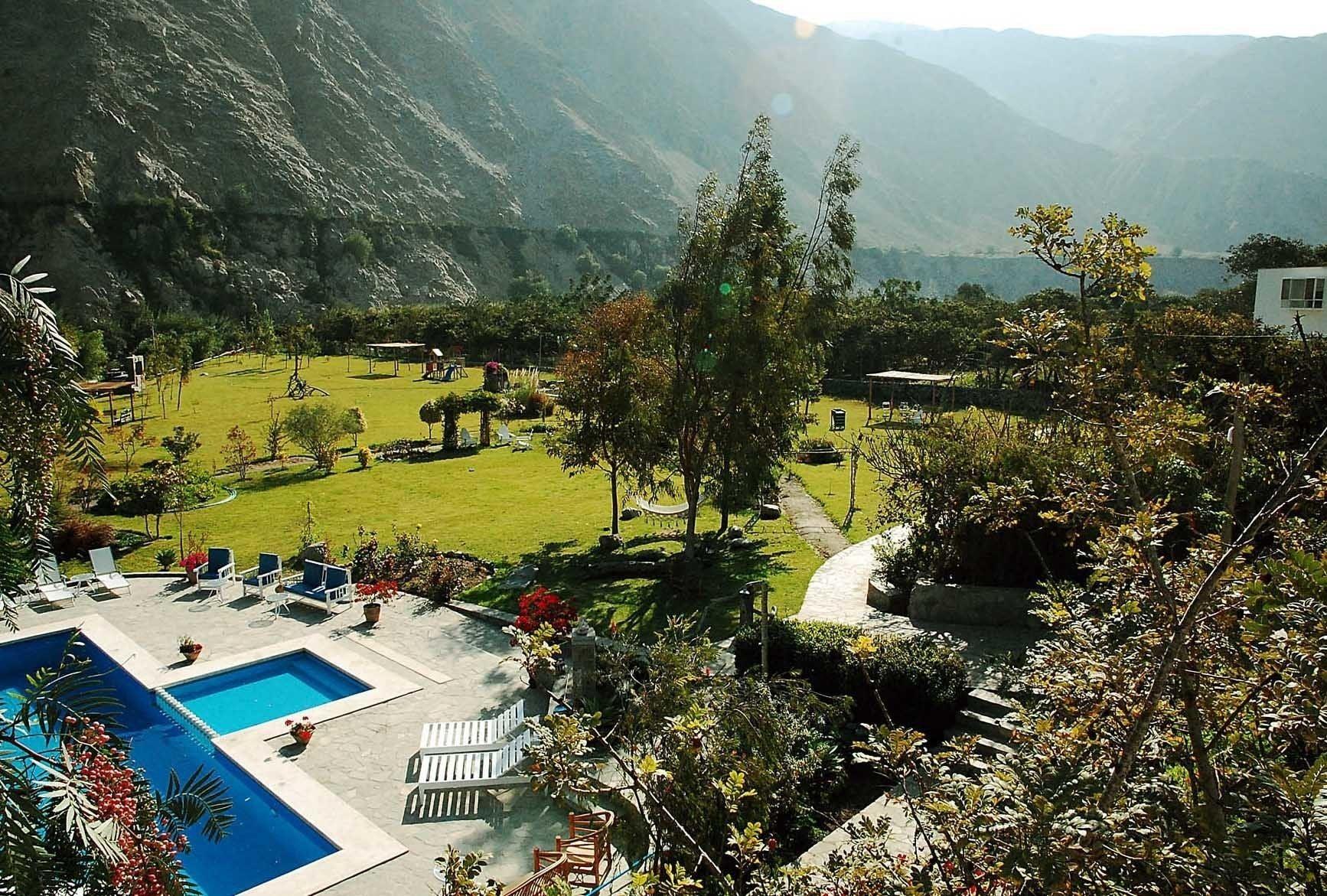 Vista Exterior Hotel Los Palomos