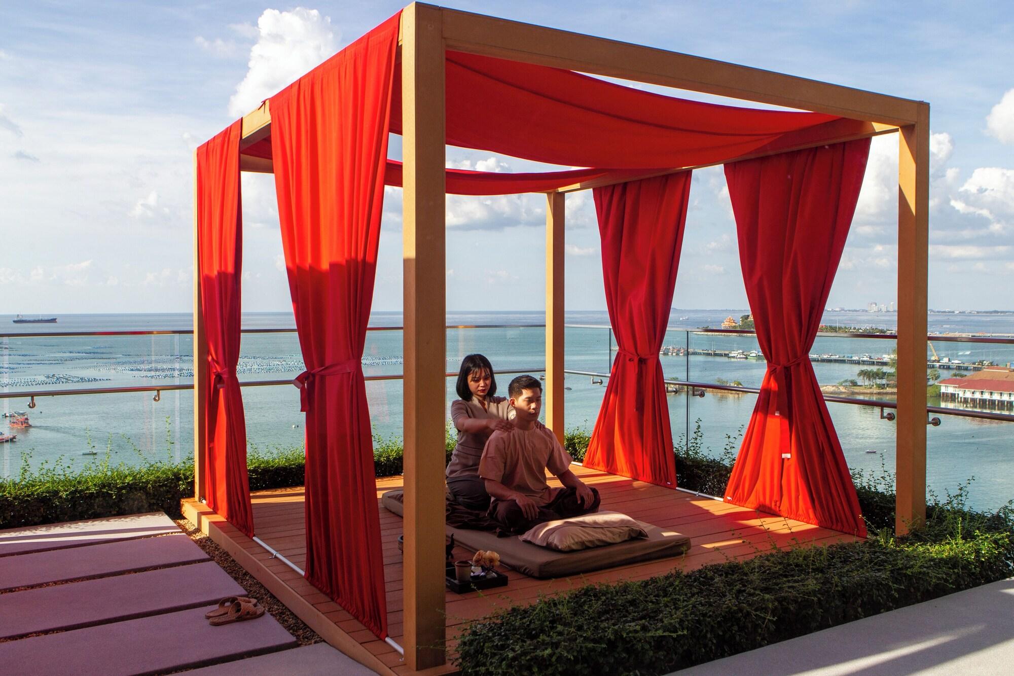 Spa Novotel Marina Sriracha