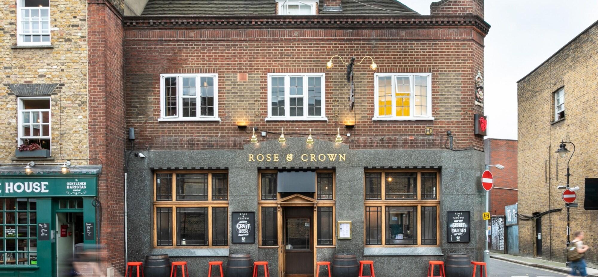 Varios Publove The Rose & Crown