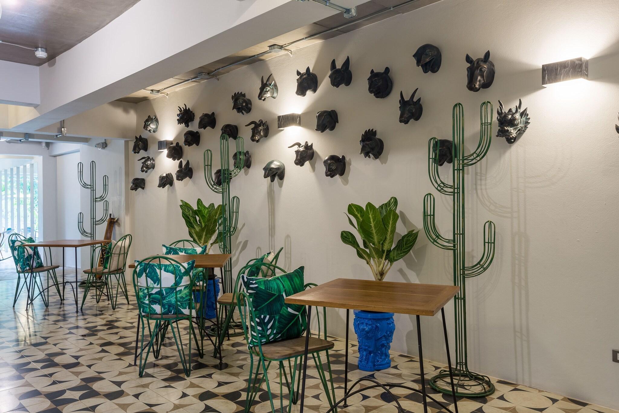 Restaurant River Art Hotel