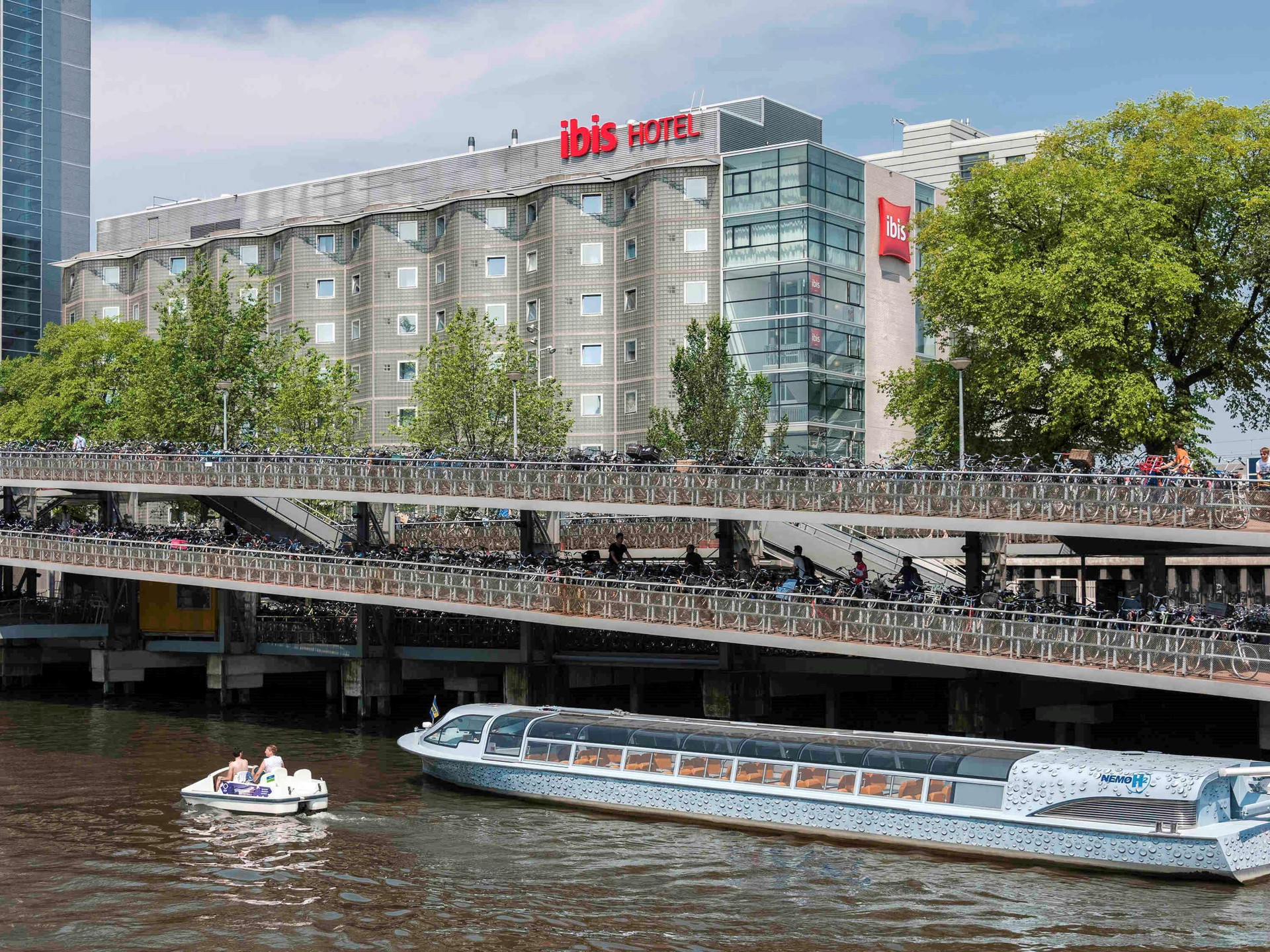 Vista Exterior ibis Amsterdam Centre