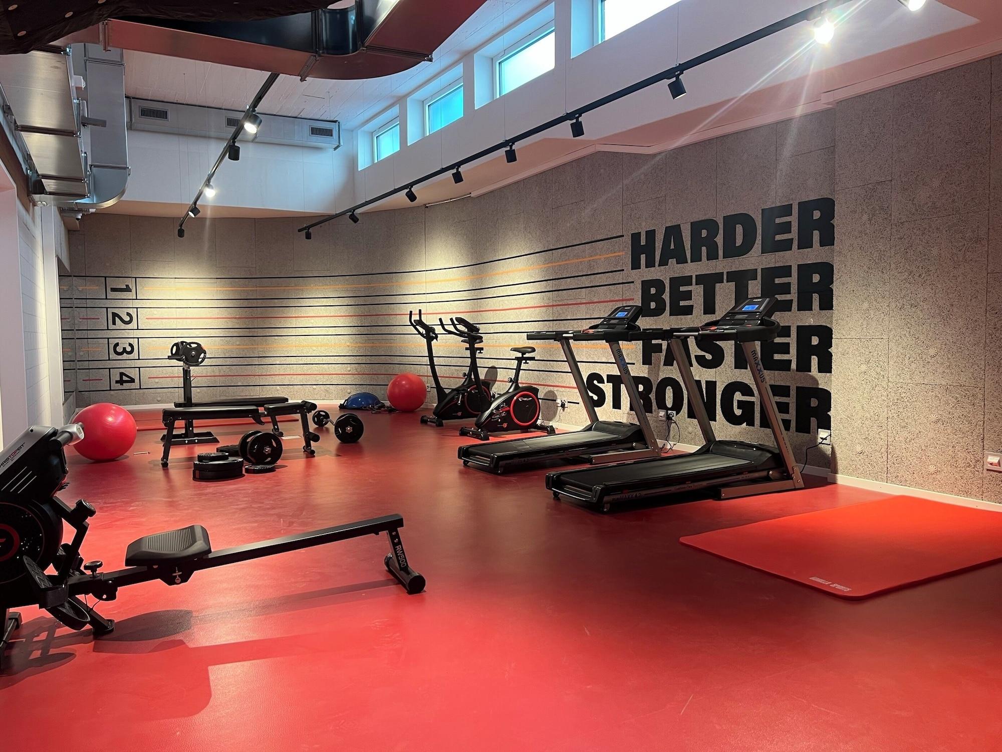 Gimnasio City Pop 2Night Zürich City - Self check-in