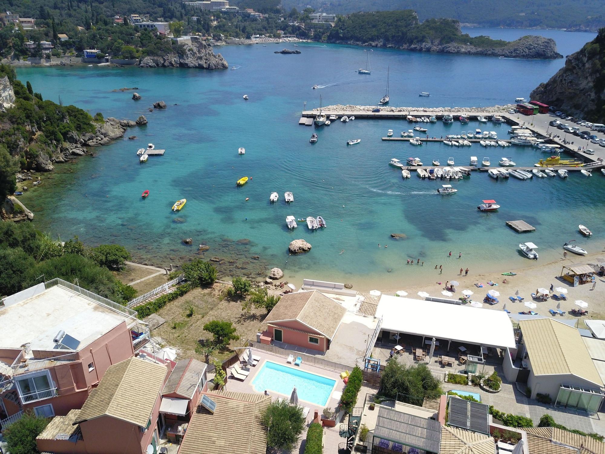 Vista Exterior Akis Apartments