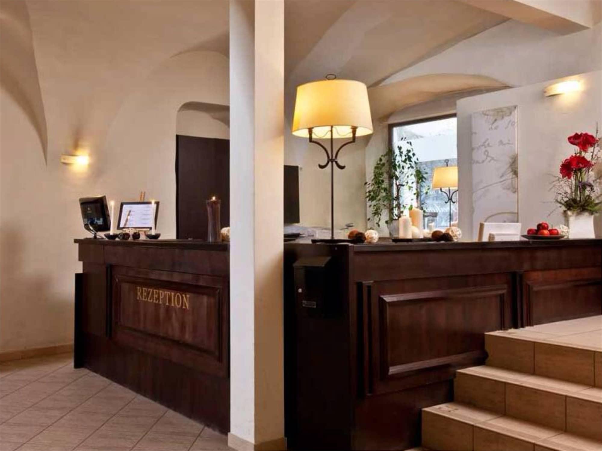 Vista Lobby Wyndham Garden Quedlinburg Stadtschloss